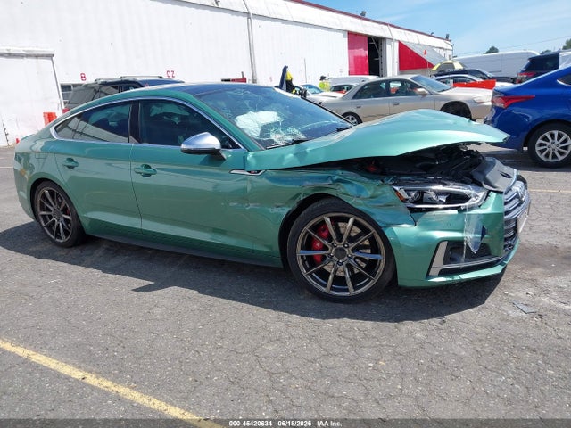 WAUC4CF5XJA120595 Audi S5 3.0t Premium Plus