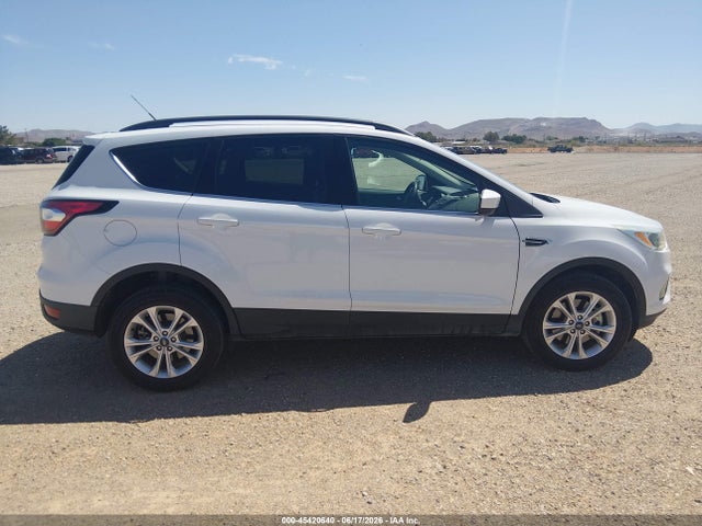 Ford ESCAPE SE 2018 1FMCU9GDXJUD08748 Image 13