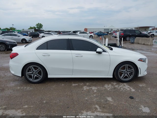 45420650 :رقم المزاد ، WDD3G4EB5KW017831 vin ، 2019 Mercedes-benz A 220 مزاد بيع