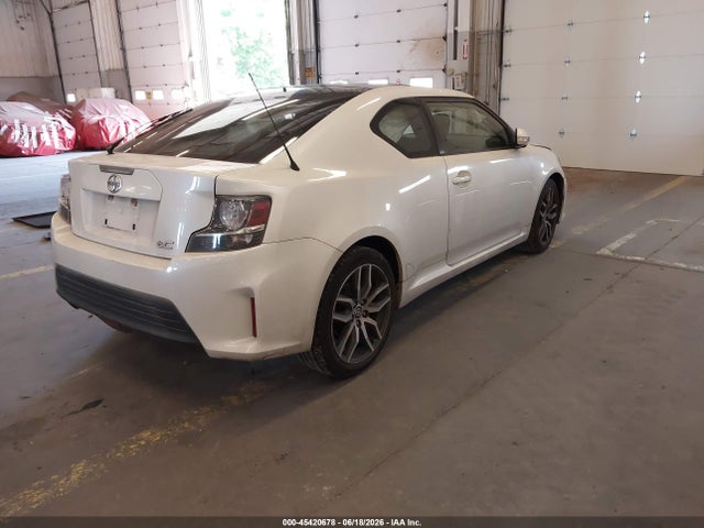 Продажа на аукционе авто 2016 Scion Tc, vin: JTKJF5C70GJ022392, номер лота: 45420678