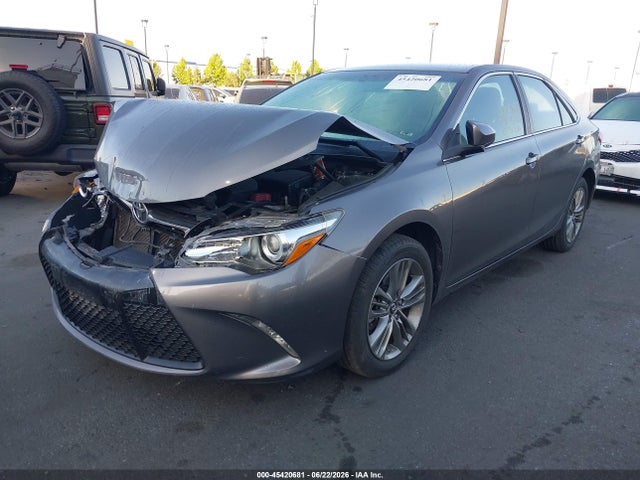 Toyota CAMRY SE 2017 4T1BF1FK2HU801082 Image 2