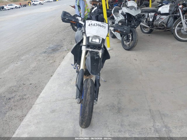 Suzuki Dr-z400sm 2019 JSISK44A5K7100239 Image 5