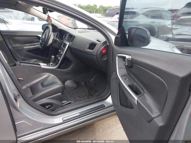 Продаж на аукціоні авто 2012 Volvo S60 T6, vin: YV1902FH3C2055416, номер лоту: 45420696
