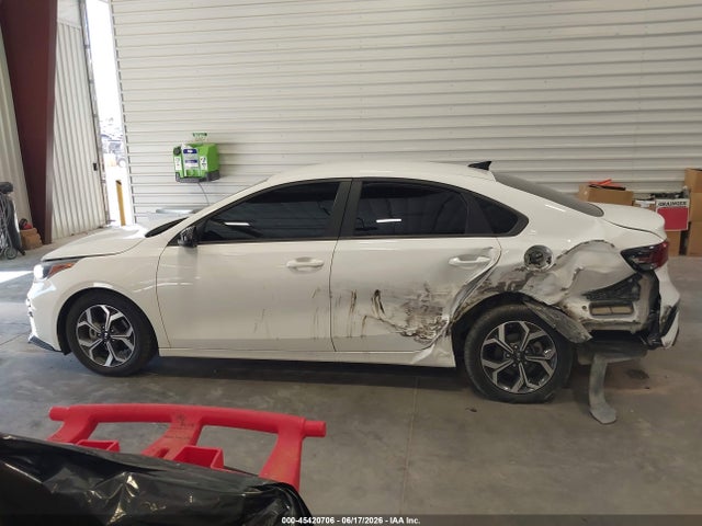 KIA Forte Lxs 2019 3KPF24AD6KE061277 Image 14