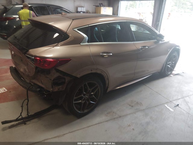 45420713 :رقم المزاد ، SJKCH5CP3HA016787 vin ، 2017 Infiniti Qx30 Sport مزاد بيع