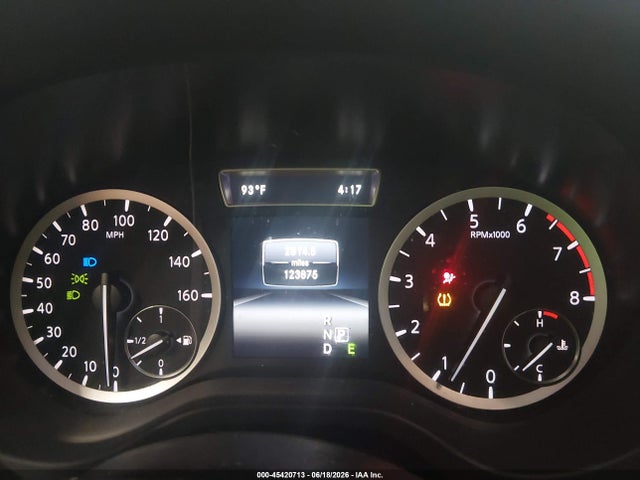 45420713 :رقم المزاد ، SJKCH5CP3HA016787 vin ، 2017 Infiniti Qx30 Sport مزاد بيع