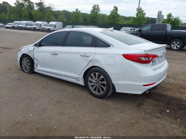 Auction sale of the 2015 Hyundai Sonata Sport, vin: 5NPE34AF0FH169003, lot number: 45420730
