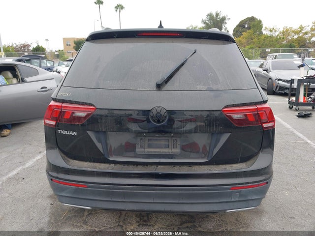 3VV1B7AX7MM119171 Volkswagen Tiguan 2.0t S