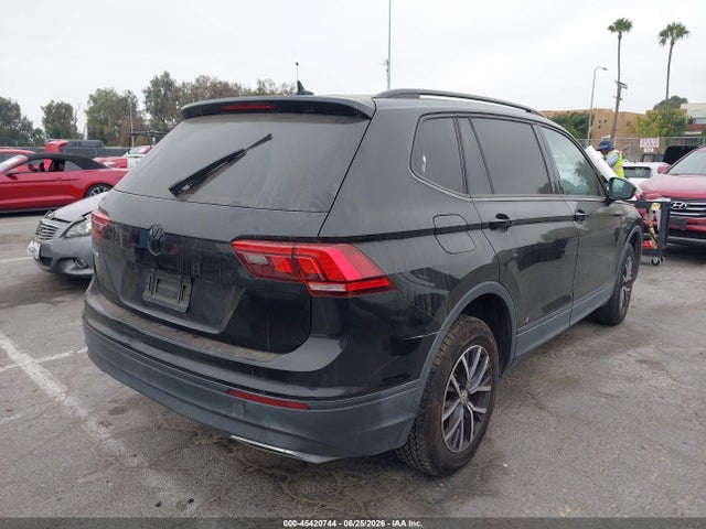 3VV1B7AX7MM119171 Volkswagen Tiguan 2.0t S