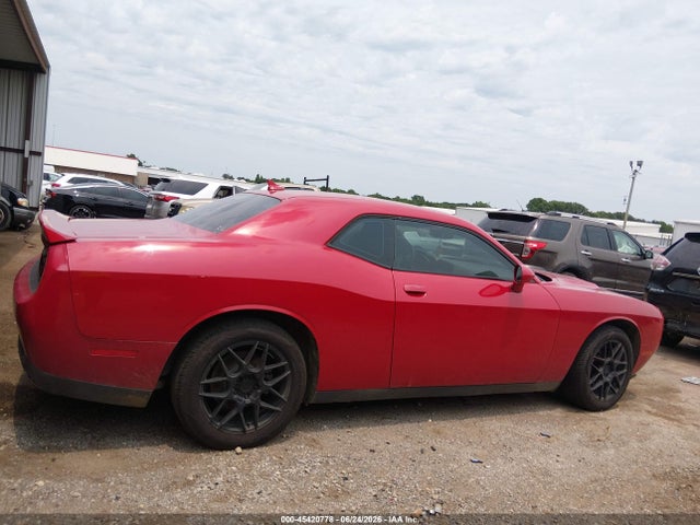 45420778 :رقم المزاد ، 2C3CDZAG4GH354230 vin ، 2016 Dodge Challenger Sxt Plus مزاد بيع