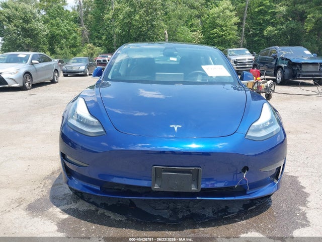 2020 Tesla Model 3 Standard Range Plus Rear-wheel Drive/standard Range Rear-wheel Drive მანქანა იყიდება აუქციონზე, vin: 5YJ3E1EAXLF792427, აუქციონის ნომერი: 45420781