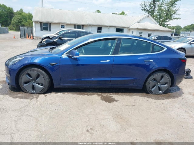 2020 Tesla Model 3 Standard Range Plus Rear-wheel Drive/standard Range Rear-wheel Drive მანქანა იყიდება აუქციონზე, vin: 5YJ3E1EAXLF792427, აუქციონის ნომერი: 45420781