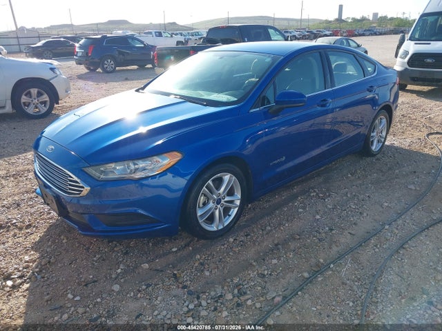 3FA6P0UUXJR212737 Ford Fusion Hybrid S