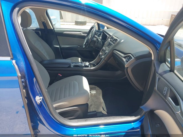 3FA6P0UUXJR212737 Ford Fusion Hybrid S