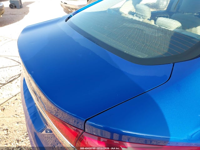 3FA6P0UUXJR212737 Ford Fusion Hybrid S
