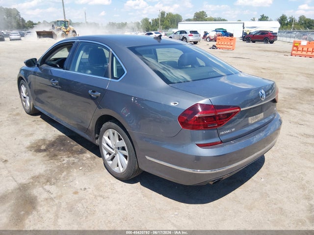 1VWBA7A31JC049728 Volkswagen Passat 2.0t Se