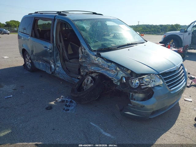 Продажа на аукционе авто 2008 Chrysler Town & Country Touring, vin: 2A8HR54P18R609654, номер лота: 45420811