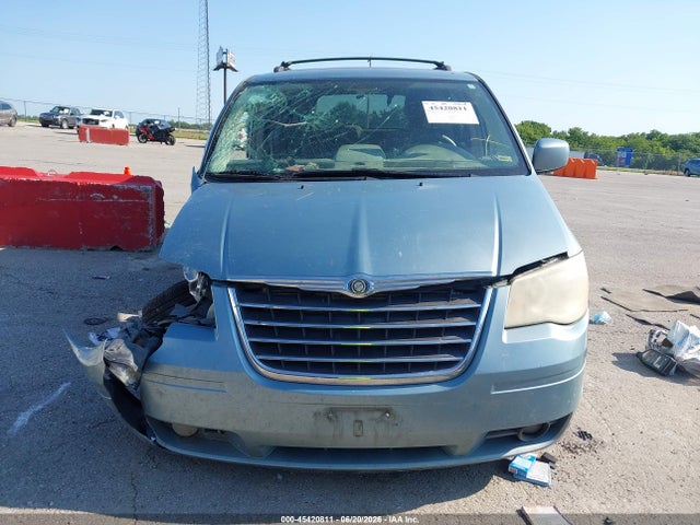 2008 Chrysler Town & Country Touring მანქანა იყიდება აუქციონზე, vin: 2A8HR54P18R609654, აუქციონის ნომერი: 45420811