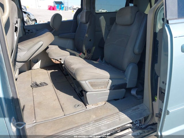 2008 Chrysler Town & Country Touring მანქანა იყიდება აუქციონზე, vin: 2A8HR54P18R609654, აუქციონის ნომერი: 45420811