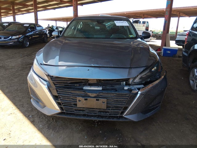 1N4BL4DW9PN358271 Nissan Altima Sv Intelligent Awd