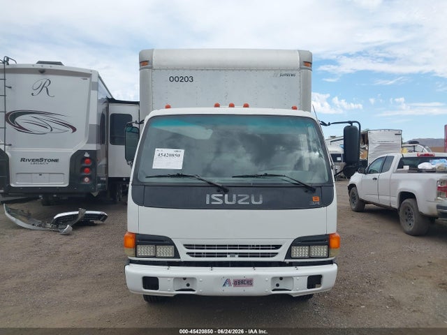 45420850 :رقم المزاد ، 4KLC4B1R6YJ803203 vin ، 2000 Isuzu Npr مزاد بيع