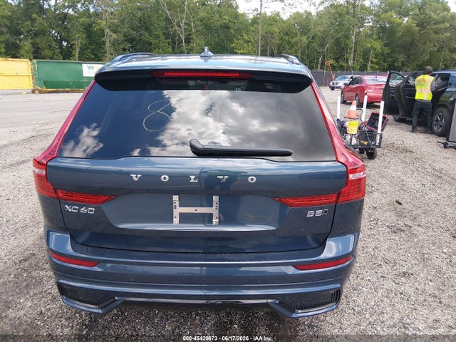 45420873 :رقم المزاد ، YV4M12RJ5S1075728 vin ، 2025 Volvo Xc60 B5 Core مزاد بيع