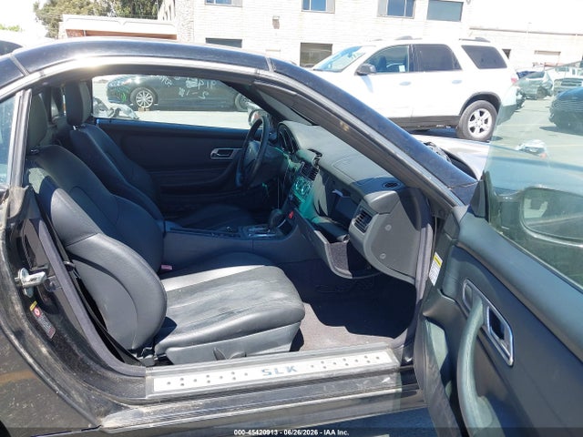 45420913 :رقم المزاد ، WDBKK49F32F238036 vin ، 2002 Mercedes-benz Slk 230 Kompressor مزاد بيع