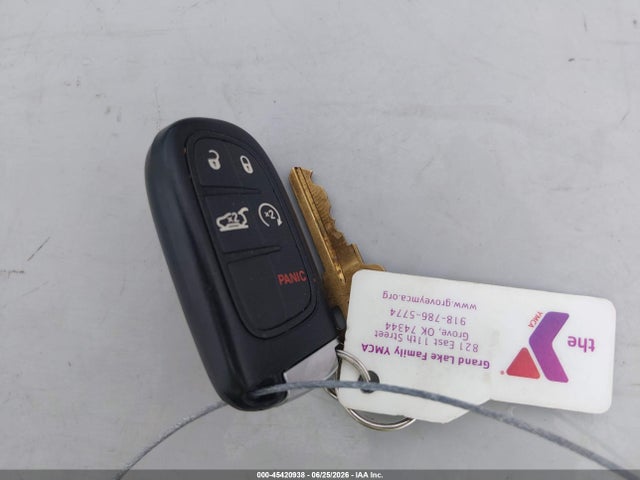 45420938 :رقم المزاد ، 1C4PJMBS1EW297561 vin ، 2014 Jeep Cherokee Trailhawk مزاد بيع