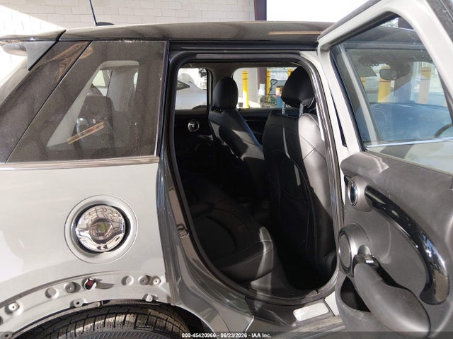 Mini Hardtop Cooper S 2019 WMWXU3C5XK2F52186 Image 8