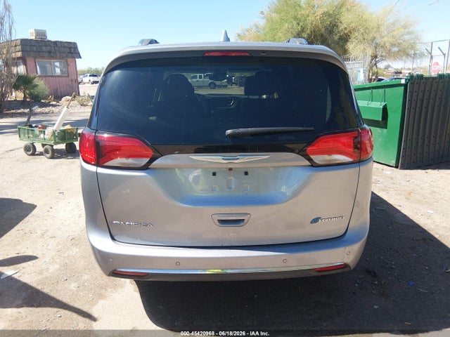 2020 Chrysler Pacifica Hybrid Limited მანქანა იყიდება აუქციონზე, vin: 2C4RC1N76LR113648, აუქციონის ნომერი: 45420968