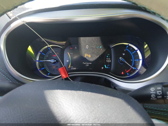 Chrysler Pacifica Hybrid Limited 2020 2C4RC1N76LR113648 Image 7