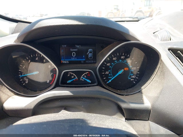 1FMCU0J96GUC10096 Ford Escape Titanium
