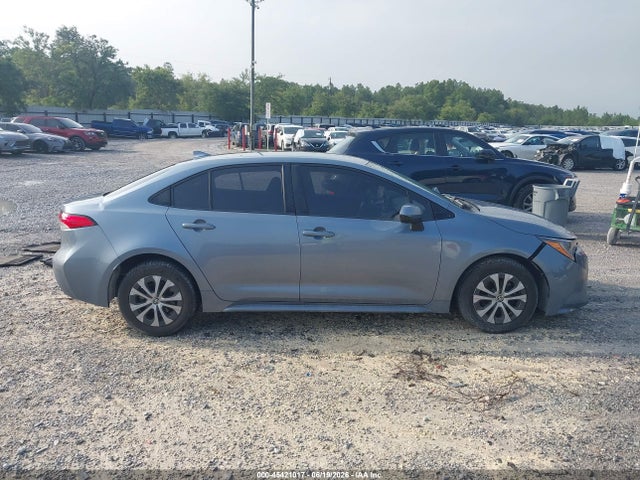 JTDEAMDE3NJ048996 Toyota Corolla Hybrid Le