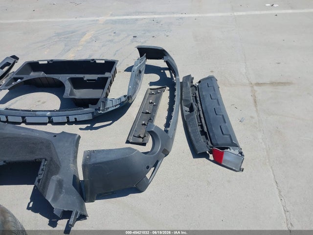 5FNYF7H58NB000282 Honda Passport 2wd Ex-l