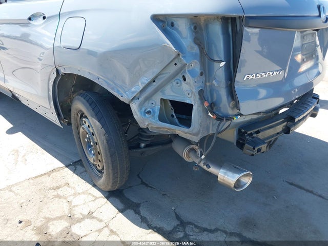 5FNYF7H58NB000282 Honda Passport 2wd Ex-l