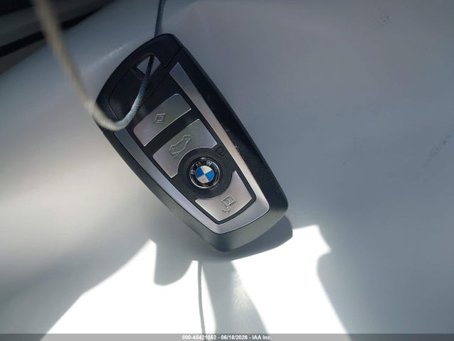 45421052 :رقم المزاد ، WBAFR7C54DC823175 vin ، 2013 Bmw 535i مزاد بيع