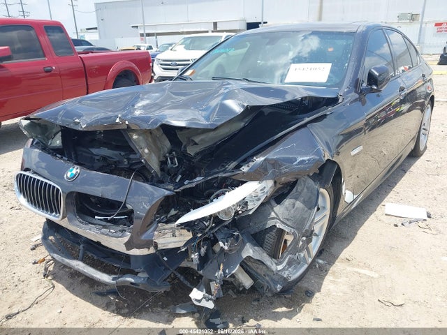 45421052 :رقم المزاد ، WBAFR7C54DC823175 vin ، 2013 Bmw 535i مزاد بيع