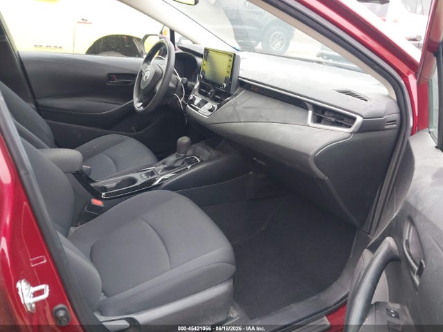 5YFEPMAE5NP309561 Toyota COROLLA LE