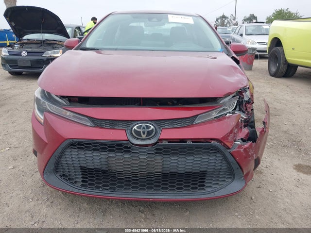 5YFEPMAE5NP309561 Toyota COROLLA LE