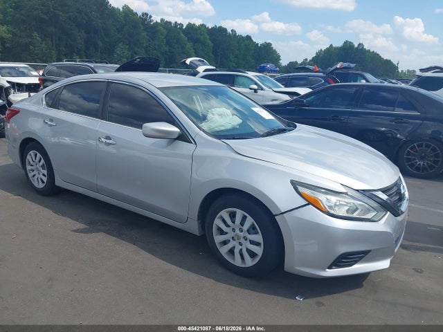 45421087 :رقم المزاد ، 1N4AL3AP2JC184808 vin ، 2018 Nissan Altima 2.5 S مزاد بيع