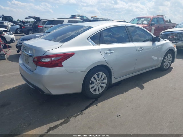 45421087 :رقم المزاد ، 1N4AL3AP2JC184808 vin ، 2018 Nissan Altima 2.5 S مزاد بيع