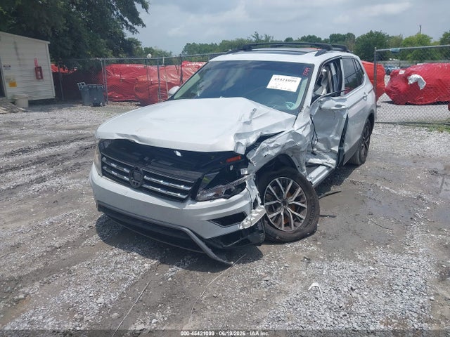 3VV3B7AX4KM054138 Volkswagen Tiguan 2.0t Se/2.0t Sel/2.0t Sel R-line/2.0t Sel R-line Black