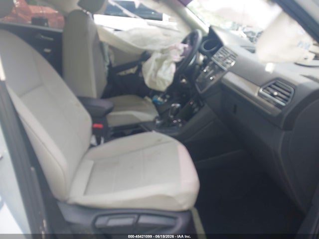 3VV3B7AX4KM054138 Volkswagen Tiguan 2.0t Se/2.0t Sel/2.0t Sel R-line/2.0t Sel R-line Black
