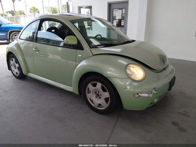 Aukcja sprzedaży 2000 Volkswagen New Beetle Gls, vin: 3VWCC21C4YM422383, numer aukcji: 45421101