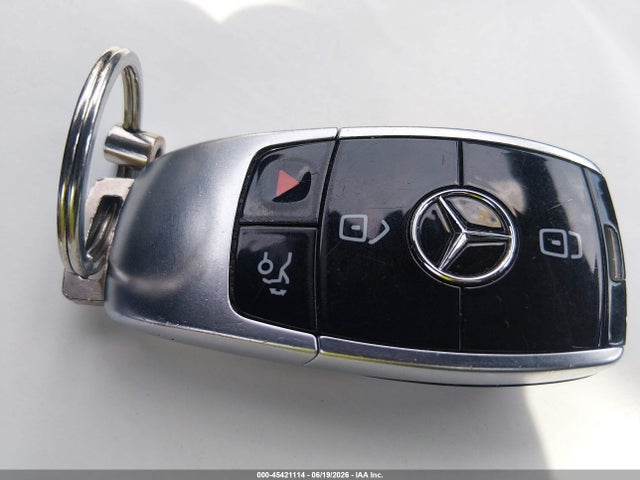 Продажа на аукционе авто 2019 Mercedes-benz S 560 4matic, vin: WDDUG8GB9KA472025, номер лота: 45421114