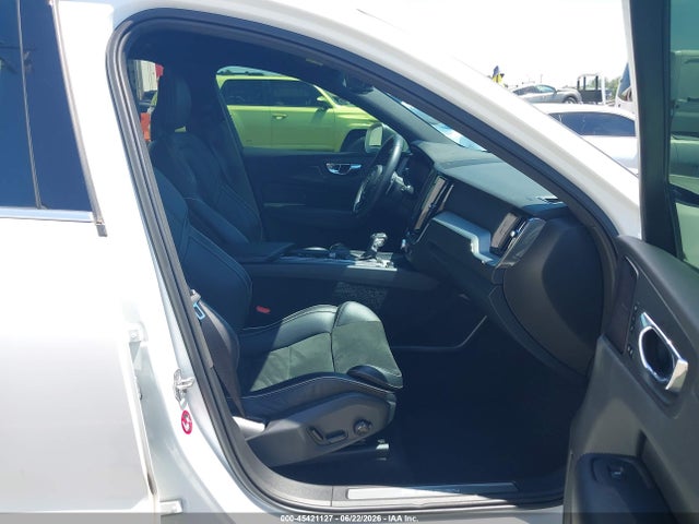 45421127 :رقم المزاد ، LYVA22RM9KB177751 vin ، 2019 Volvo Xc60 T6 R-design مزاد بيع