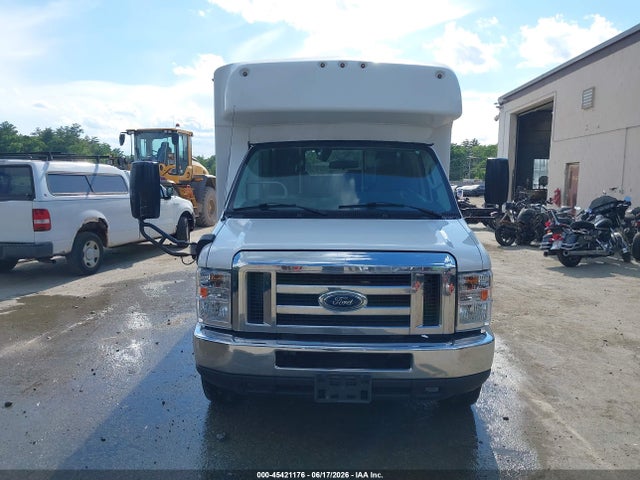 1FDEE3FS6KDC43711 Ford E-350 Cutaway