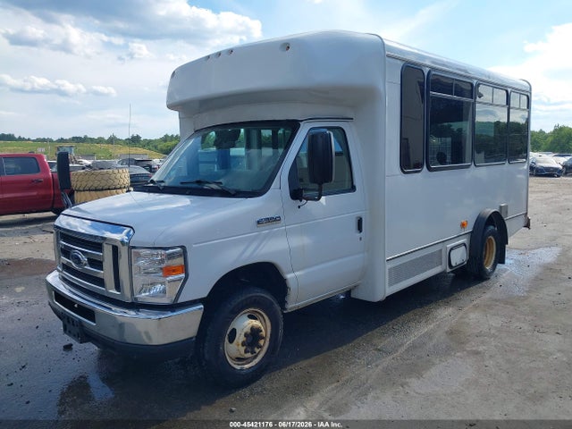 1FDEE3FS6KDC43711 Ford E-350 Cutaway