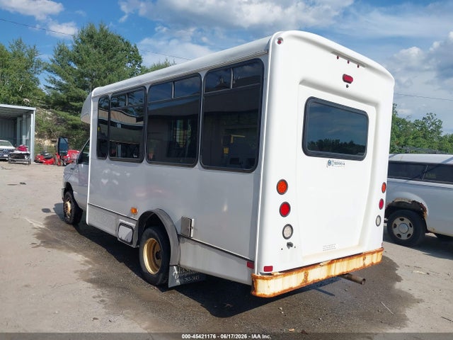 1FDEE3FS6KDC43711 Ford E-350 Cutaway