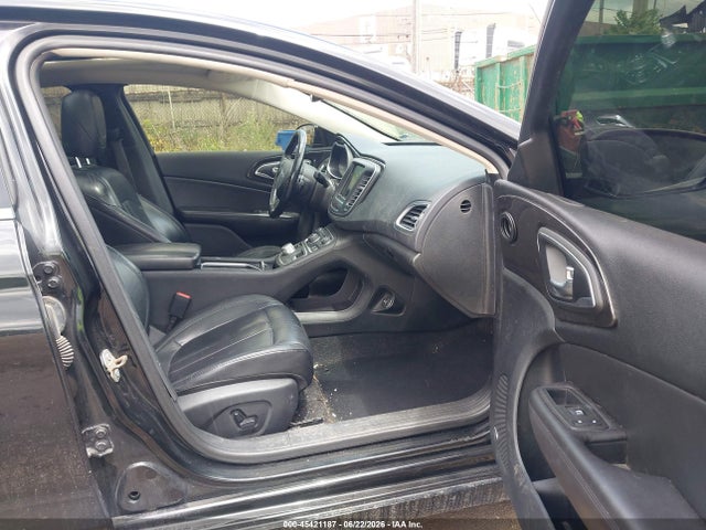 Aukcja sprzedaży 2015 Chrysler 200 C, vin: 1C3CCCCG0FN520407, numer aukcji: 45421187